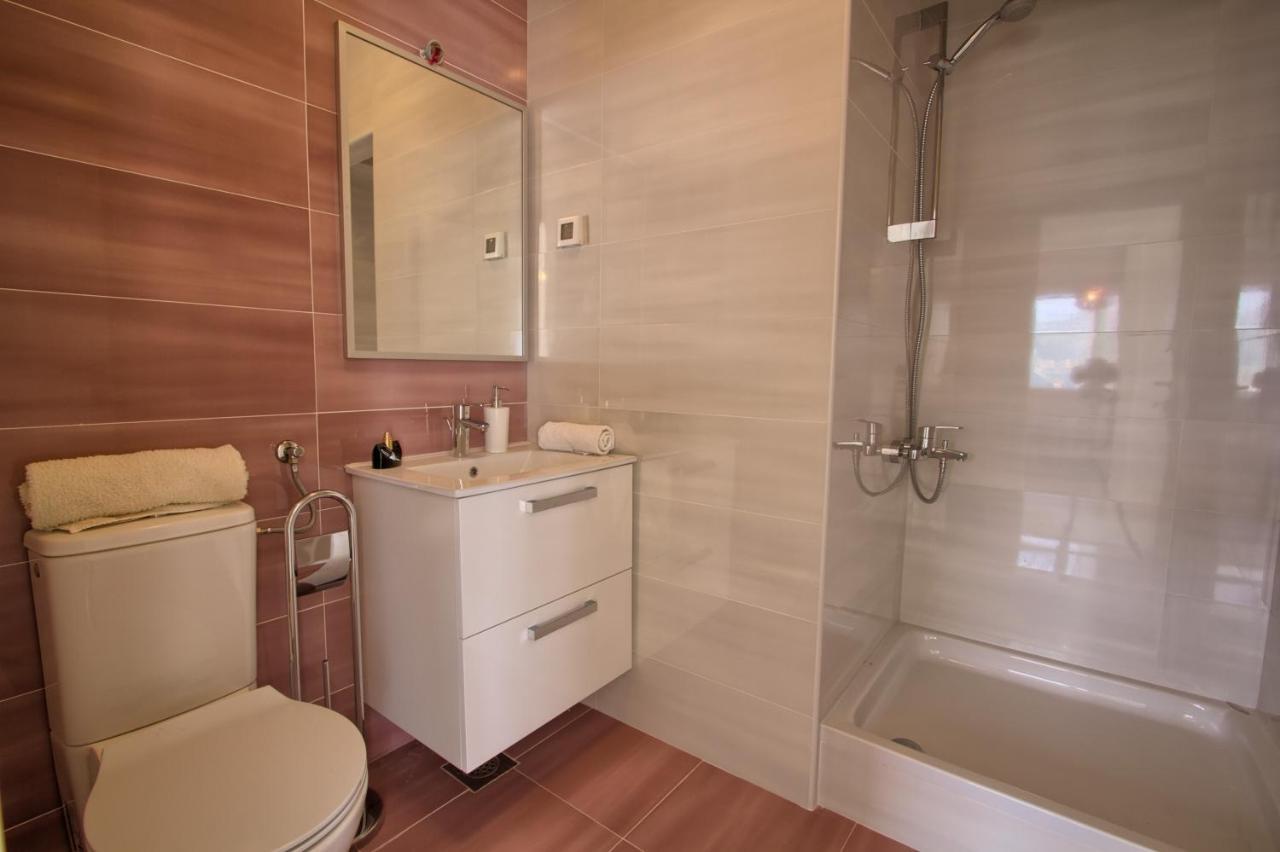 Laureana Apartment *